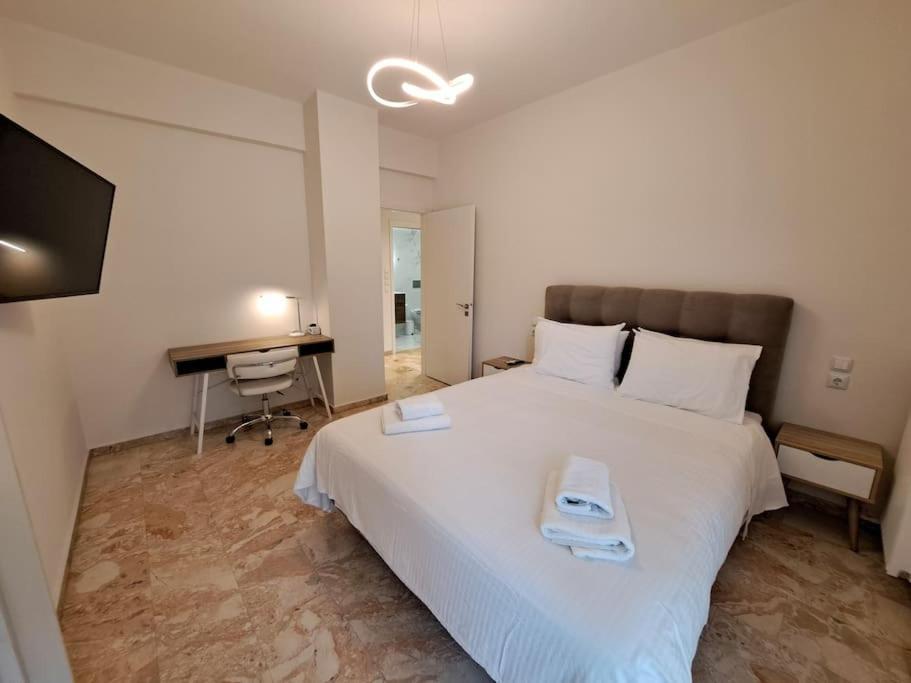 Luxury Suite Patras Exterior photo