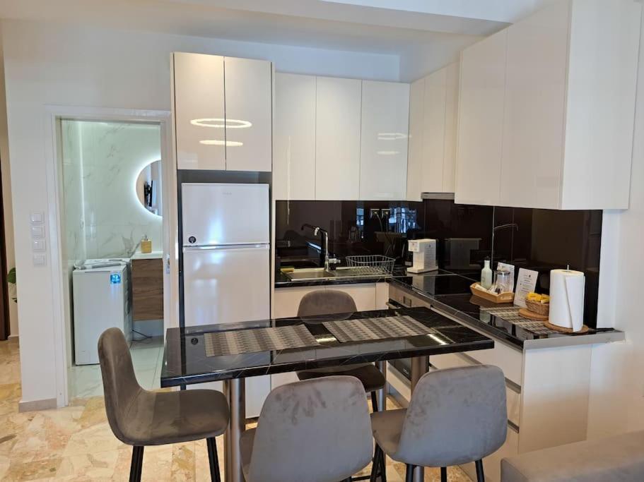 Luxury Suite Patras Exterior photo